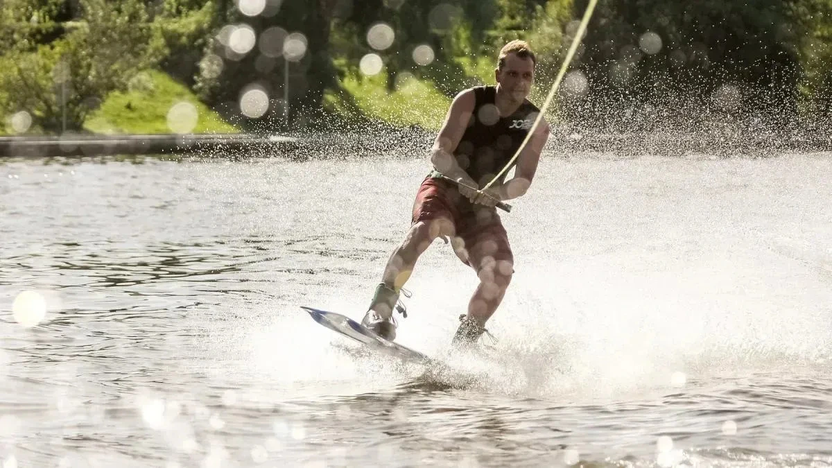 Афиша трансляции Водное шоу на фестивале "Большой океан"