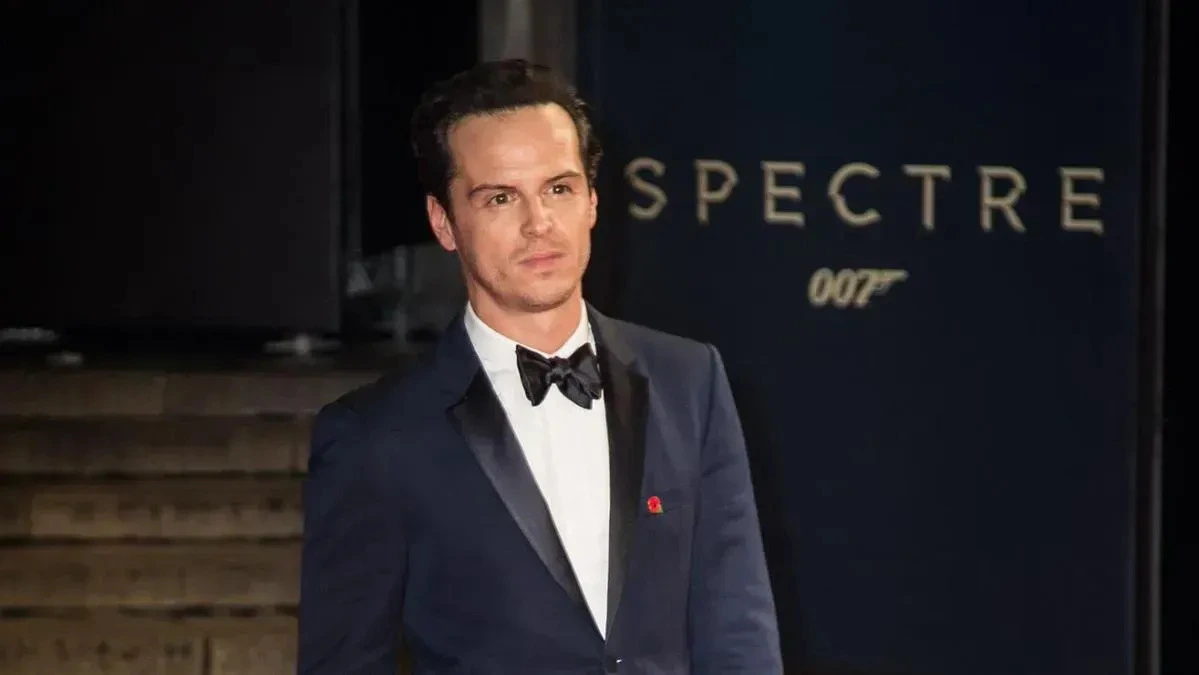 Афиша трансляции Мориарти из сериала "Шерлок" на Comic Con Russia