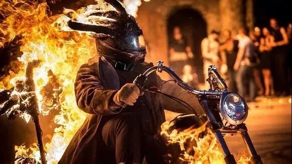 Афиша трансляции Каскадеры показали сцены из фильма "Форсаж"