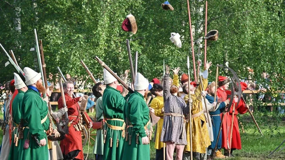 Афиша трансляции День народного единства в кинопарке "Москино"