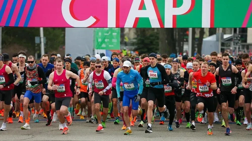 Афиша трансляции Забег "Апрель" в "Лужниках"