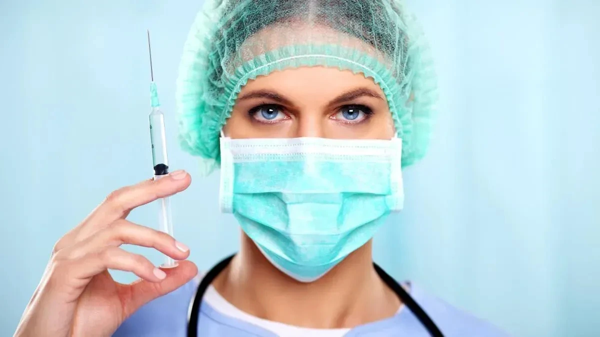 Афиша трансляции Какие болезни можно привезти из отпуска и как их избежать