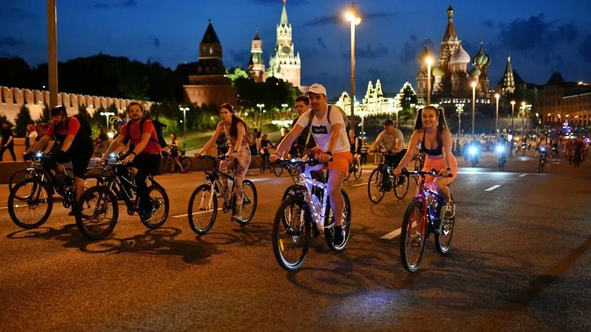 Афиша трансляции Ночной велофестиваль в центре столицы