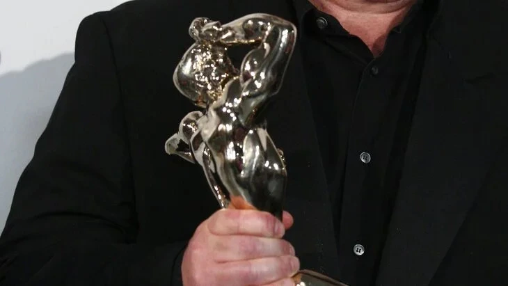 Афиша трансляции Вручение премии ТЭФИ в категории "Развлекательное вещание"