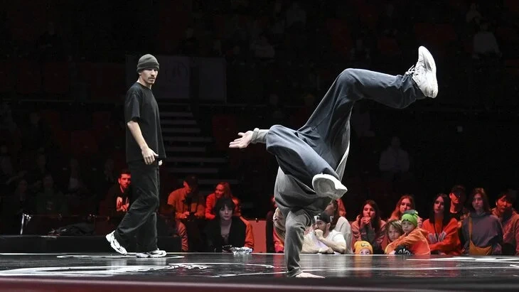 Афиша трансляции Международные соревнования по брейкингу