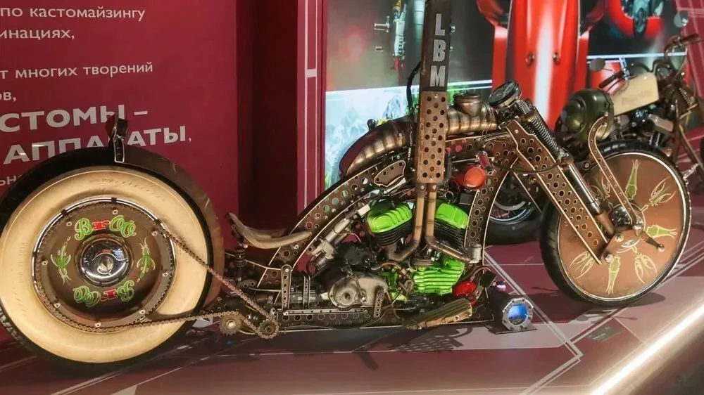 Афиша трансляции Выставка "Кастом особого назначения"