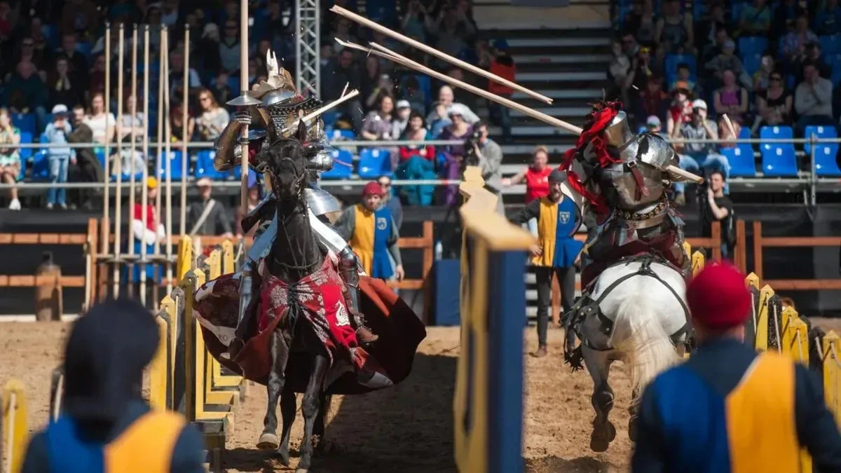 Афиша трансляции Рыцари на фестивале "Времена и эпохи. Победы России"