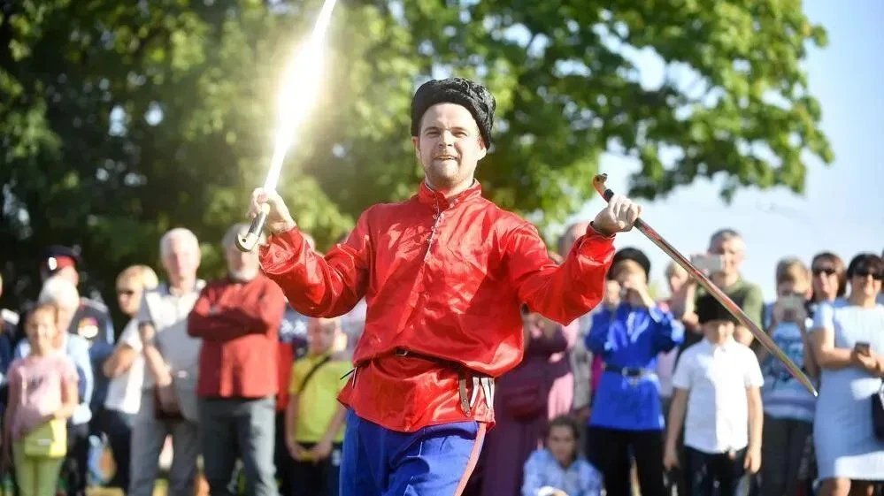 Афиша трансляции Обзор фестиваля "Казачья станица Москва"