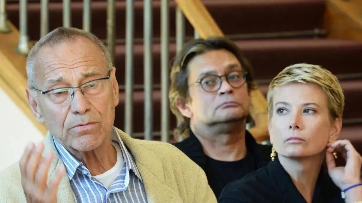 Афиша трансляции Пресс-показ спектакля "Сцены из супружеской жизни"