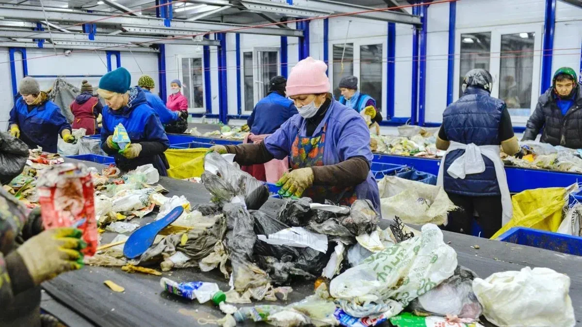 Афиша трансляции Работа комплекса по переработке отходов