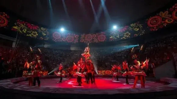 Афиша трансляции Открытие циркового гала-шоу со звездами