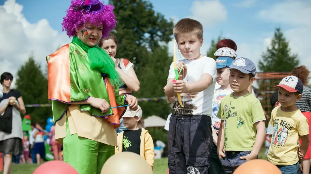 Афиша трансляции Обзор семейного фестиваля "Спортлэнд"