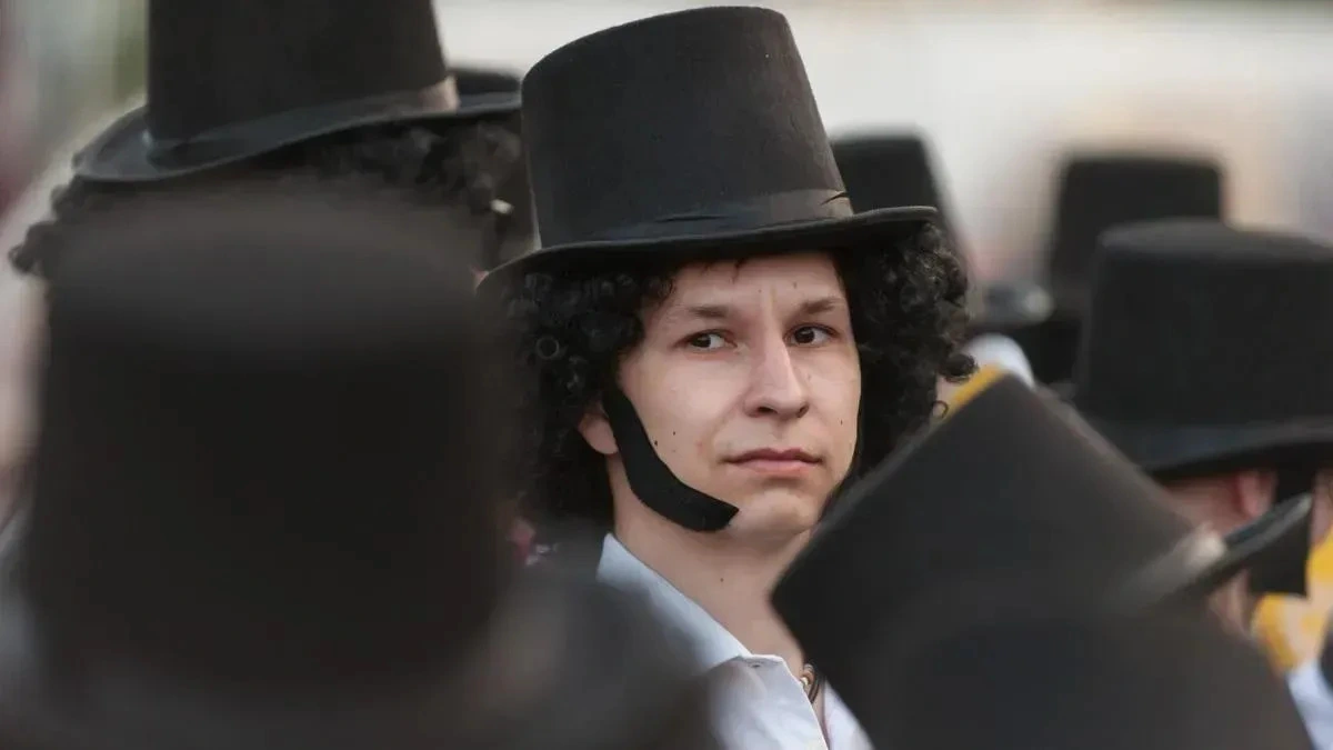 Афиша трансляции Актеры читают Пушкина в рамках акции "Ночь в музее"