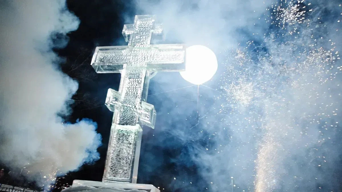 Афиша трансляции Крещенские купания в Митине