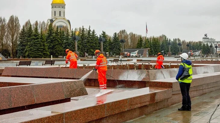 Афиша трансляции Промывка и консервация фонтанов на Поклонной горе