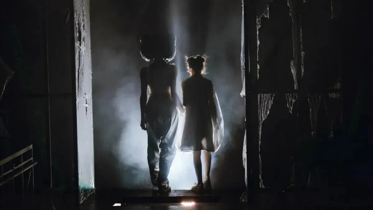 Афиша трансляции Спектакль "На стриме" в пространстве "Арт-платформа"