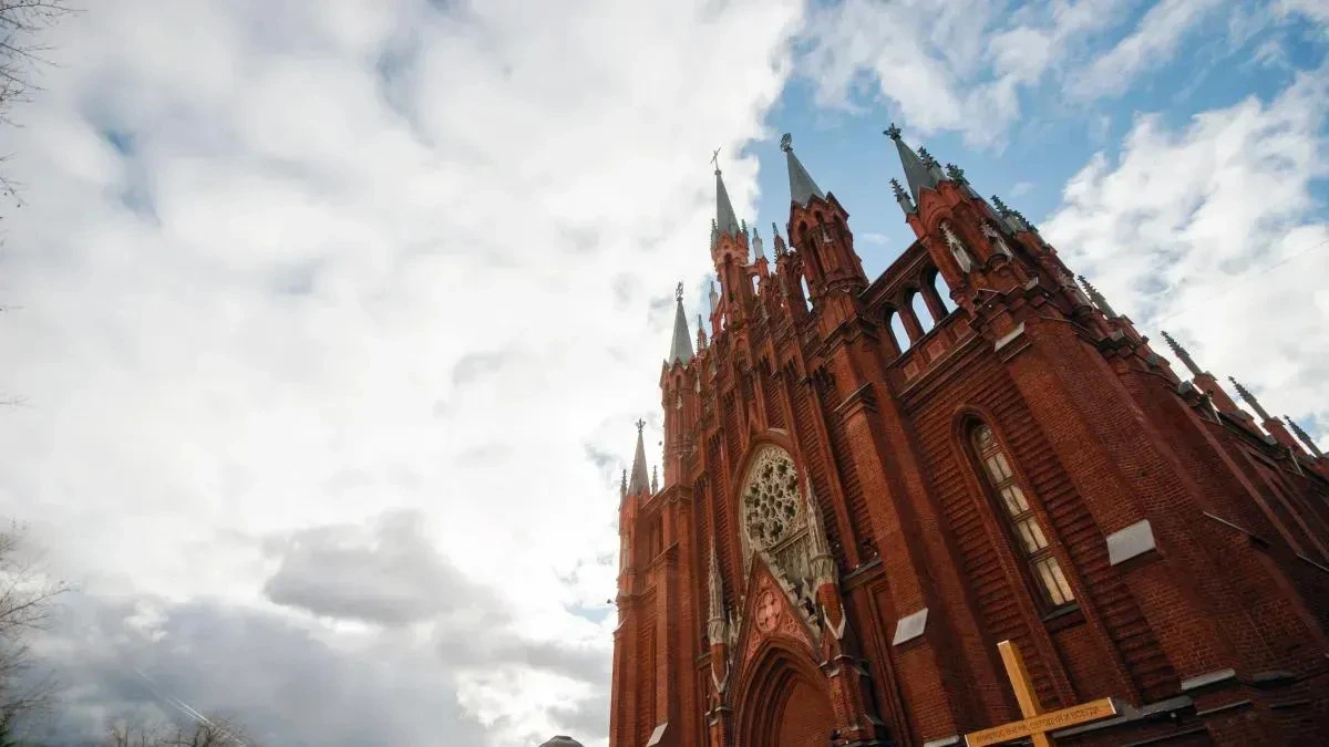 Афиша трансляции Концерт пианиста Hauschka в Кафедральном соборе