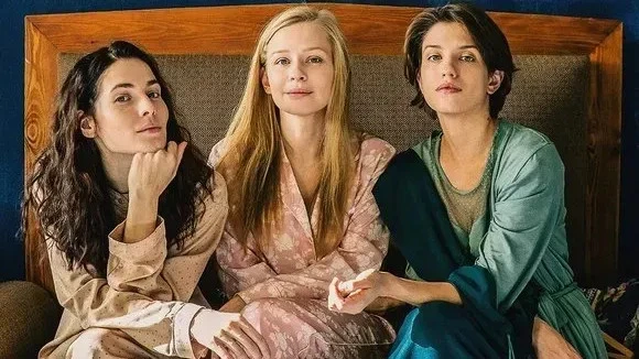 Афиша трансляции Константин Худяков – о съемках фильма "Конец сезона"