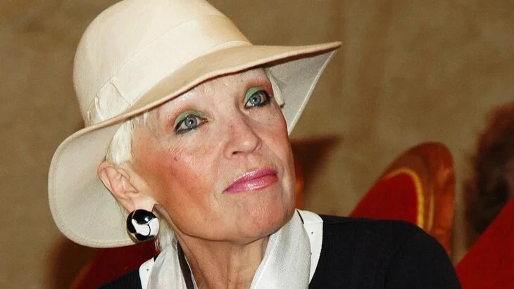 Афиша трансляции Прощание с актрисой Светланой Светличной