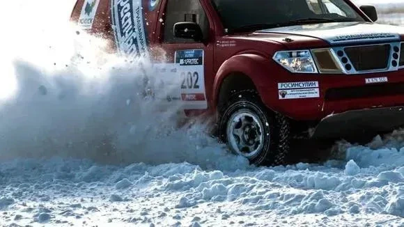 Афиша трансляции Гонки на старинных авто на  Центральном московском ипподроме