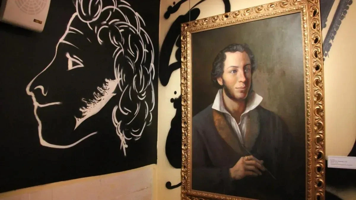 Афиша трансляции "Музыкальный салон пушкинского времени" в  "Ночь музеев"