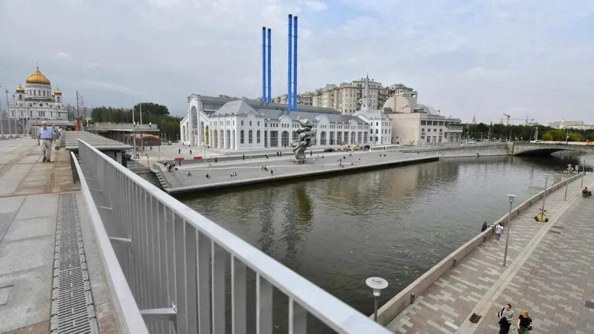 Афиша трансляции Экскурсия по территории ГЭС-2