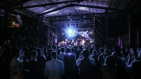 Афиша трансляции Концерт электронной музыки в музее "Моторы Октября"