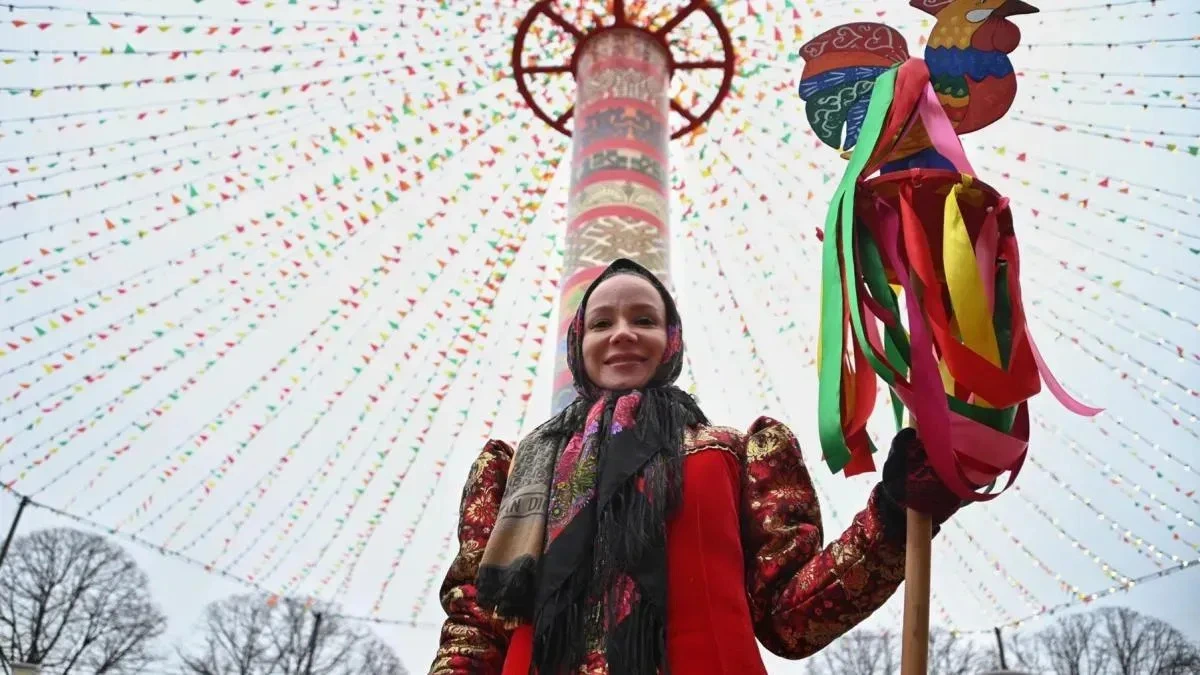 Афиша трансляции Ледовый спектакль "Легенда о НЕОновой Масленице"