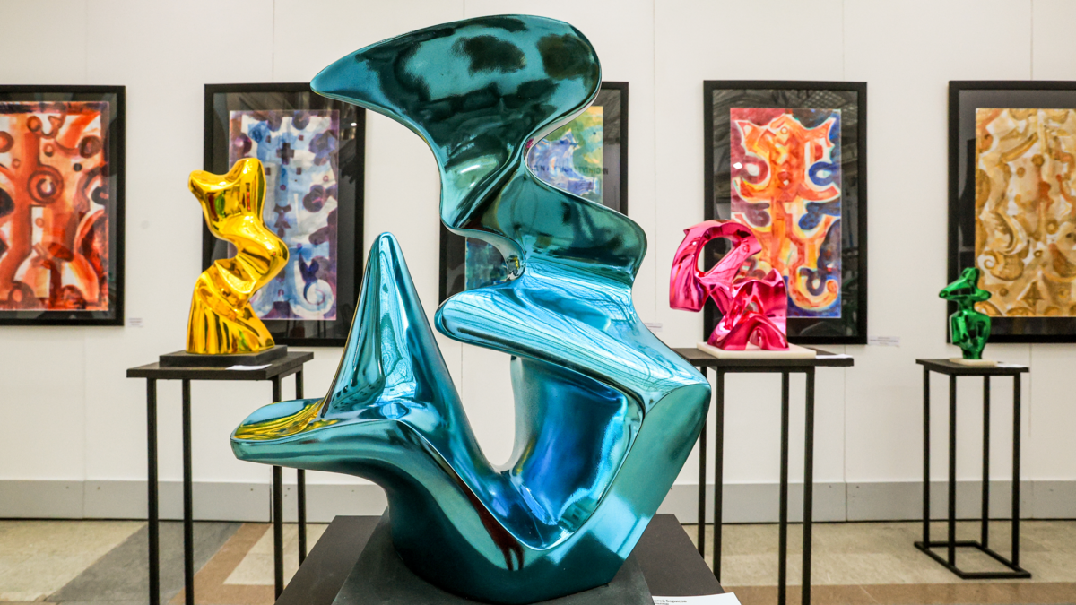 Афиша трансляции Обзор ярмарки "Арт Москва"