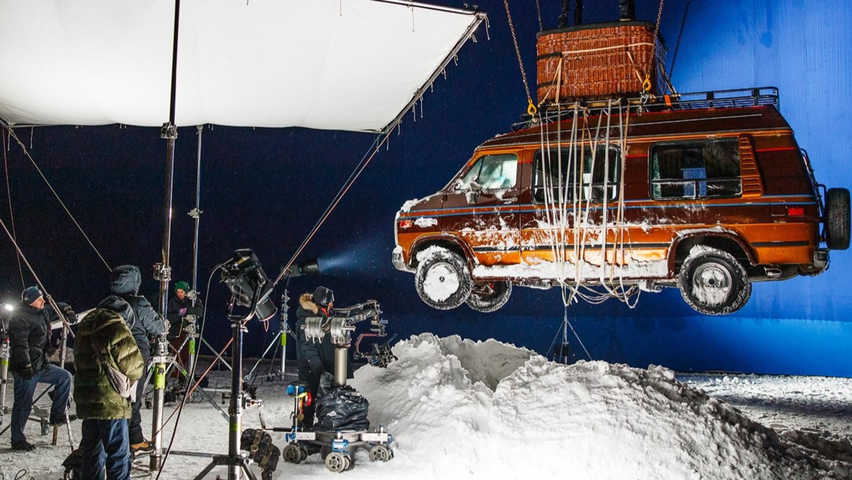 Афиша трансляции Церемония вручения премии "Цех. За кадром"