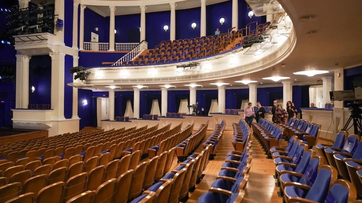 Афиша трансляции Монтаж декораций к опере "Пиковая дама"