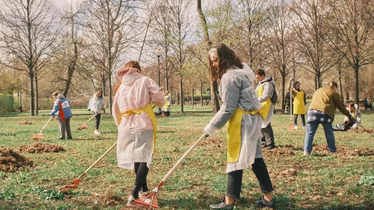 Афиша трансляции Субботник с экопроектом "Сортировочная"