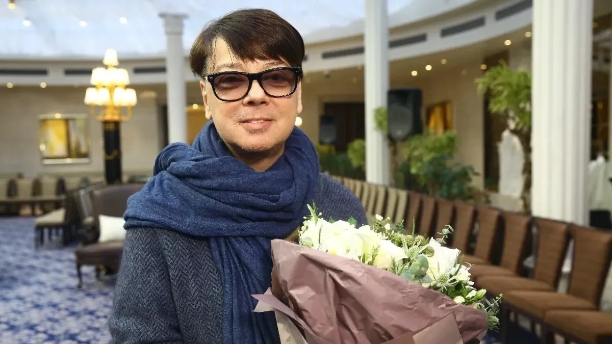 Афиша трансляции Модный показ Валентина Юдашкина на Moscow fashion week