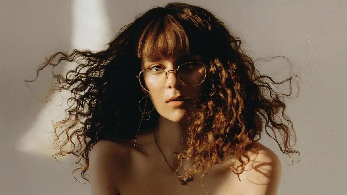 Афиша трансляции Интервью с Лизой Громовой на Bosco Fresh Fest