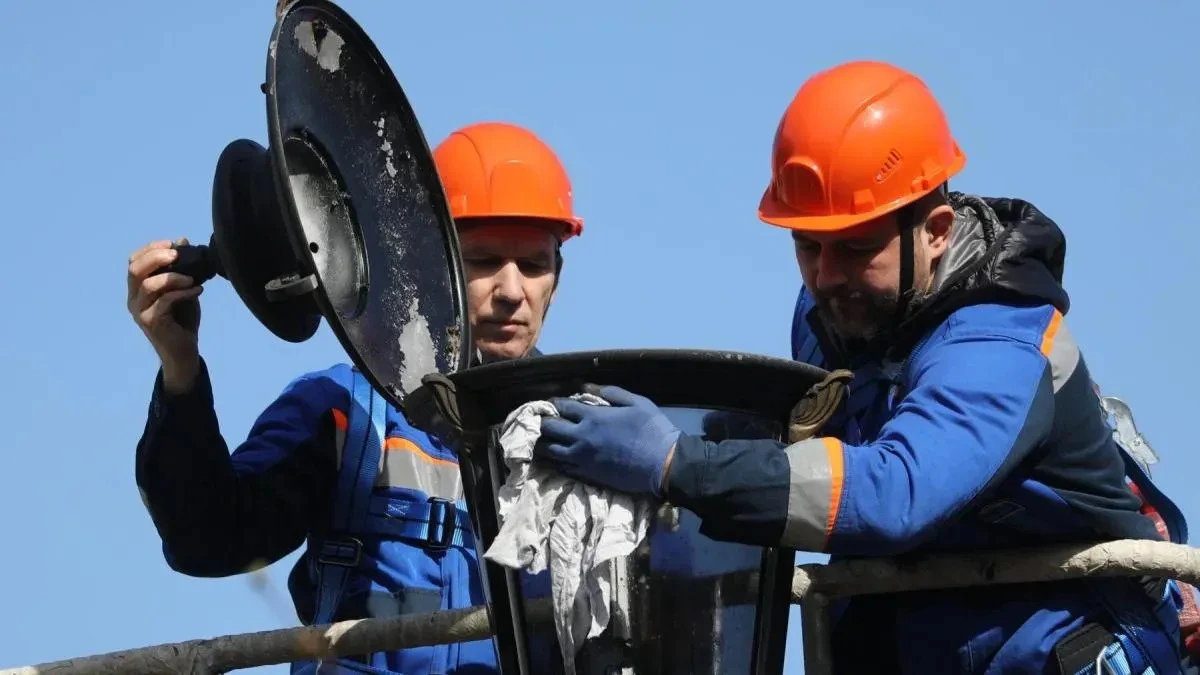 Афиша трансляции Как коммунальщики проводят генеральную уборку в столице