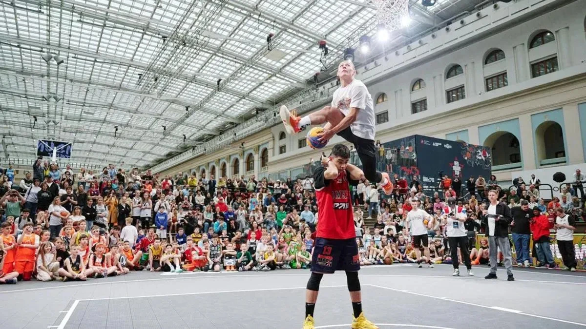 Афиша трансляции Фестиваль уличного баскетбола "Кубок Красной площади"