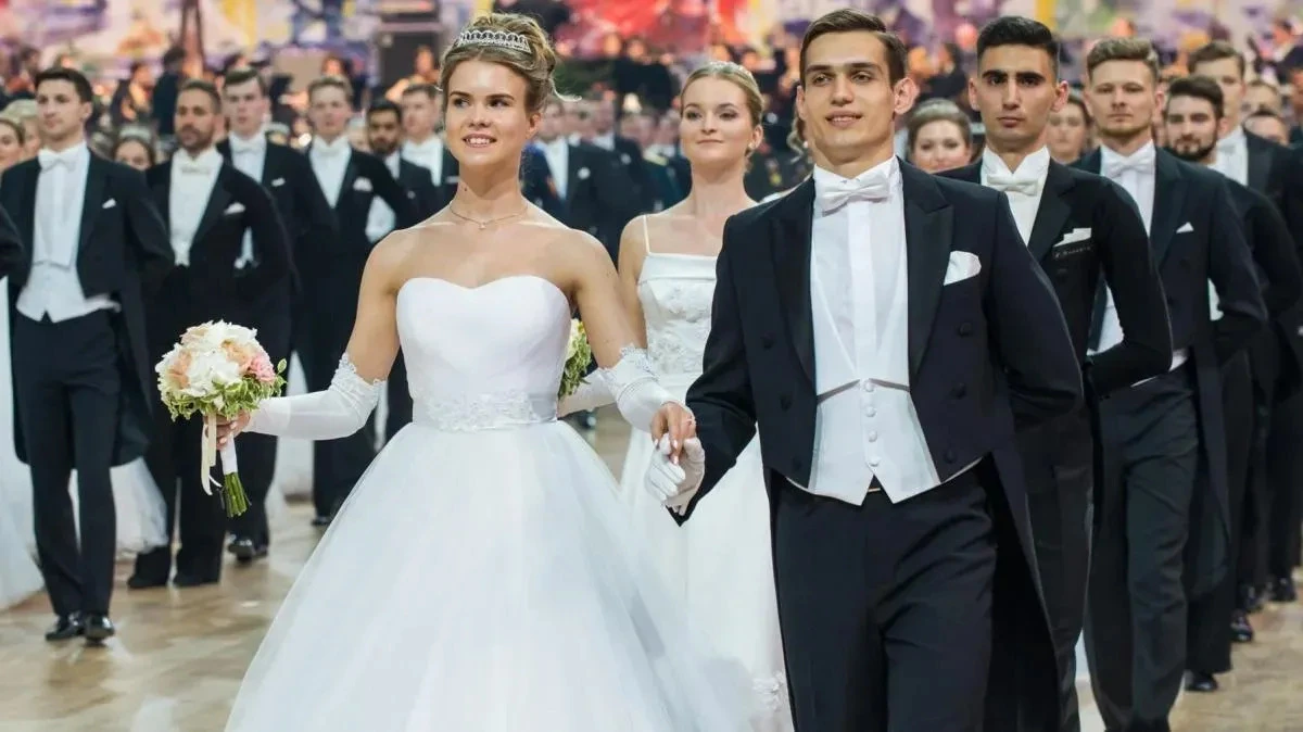 Афиша трансляции XVIII Венский бал в Гостином дворе