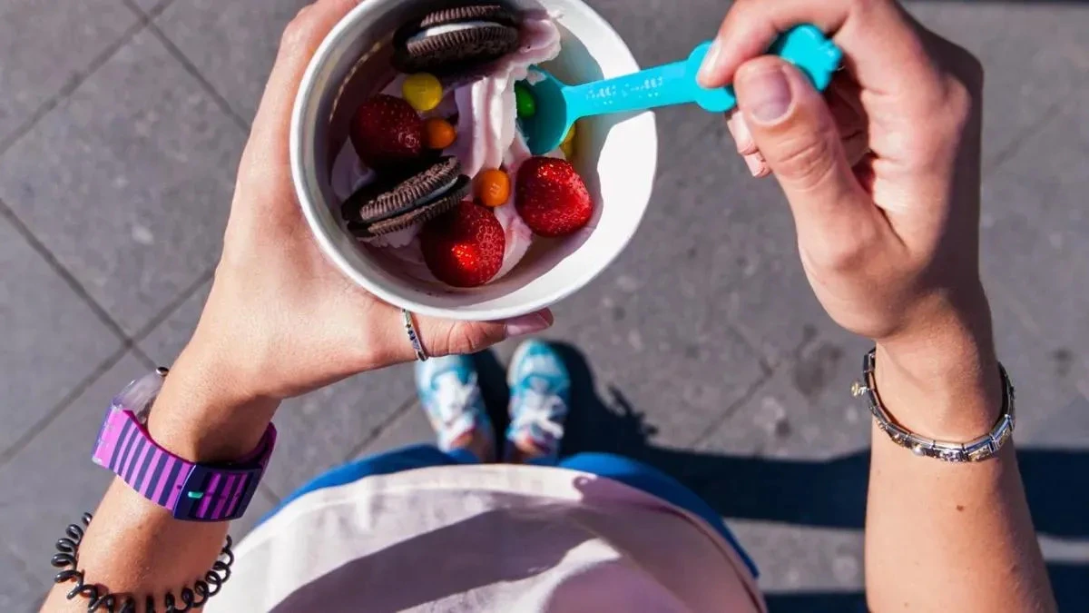 Афиша трансляции Покажем приготовление самого большого в мире мороженого