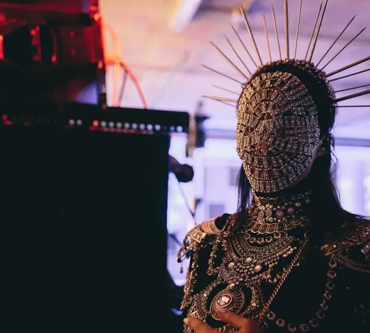 Афиша трансляции Шоу "Urban Dreams: Антиутопия. Подземный город"