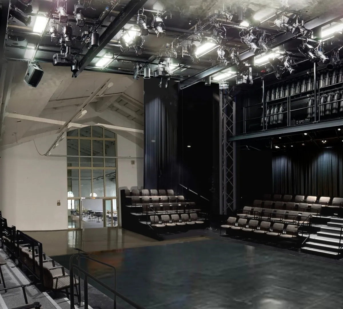 Афиша трансляции "Балет Москва" на открытии "Арт-платформы"