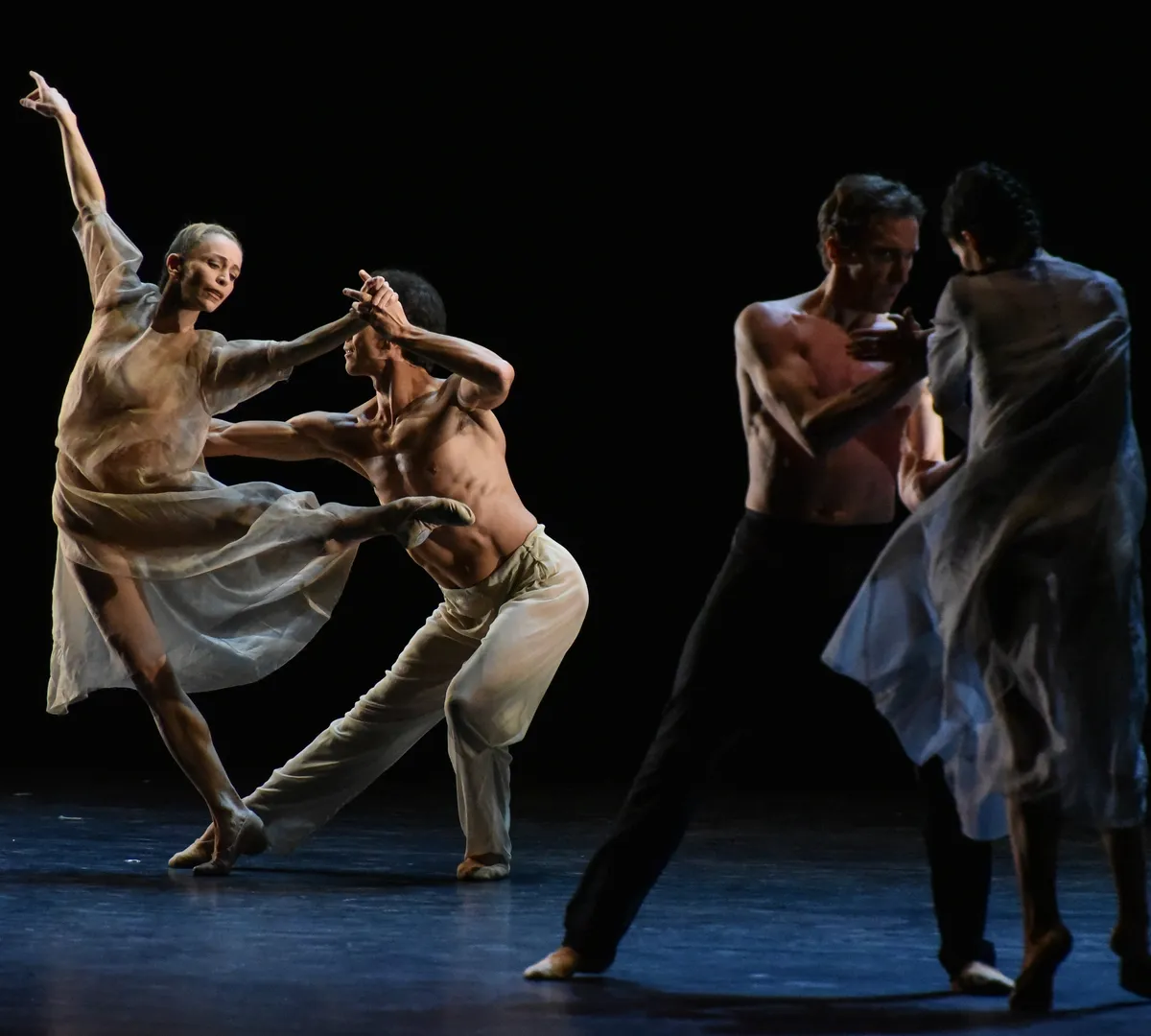 Афиша трансляции Поэтический спектакль "Рыжие стихи"