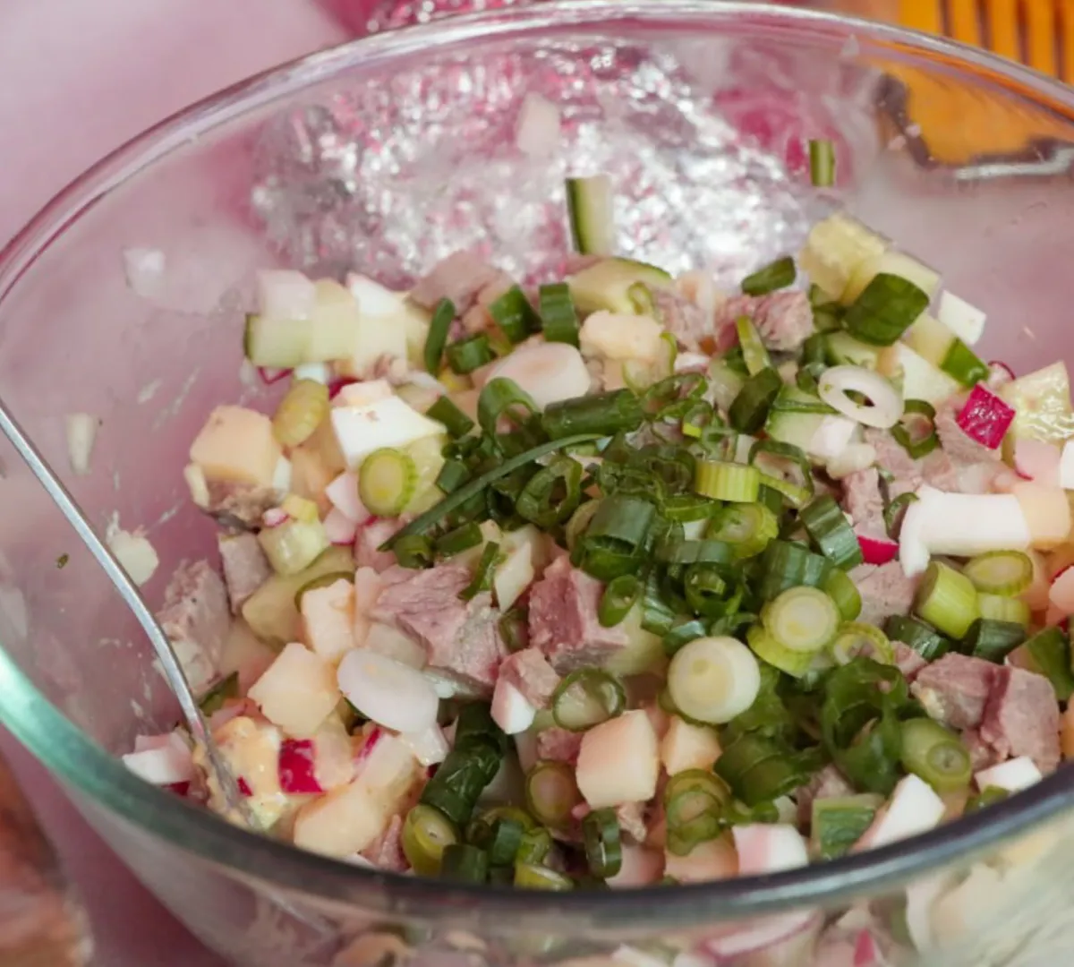 Афиша трансляции Секреты окрошки на фестивале "Русская кухня-2025"