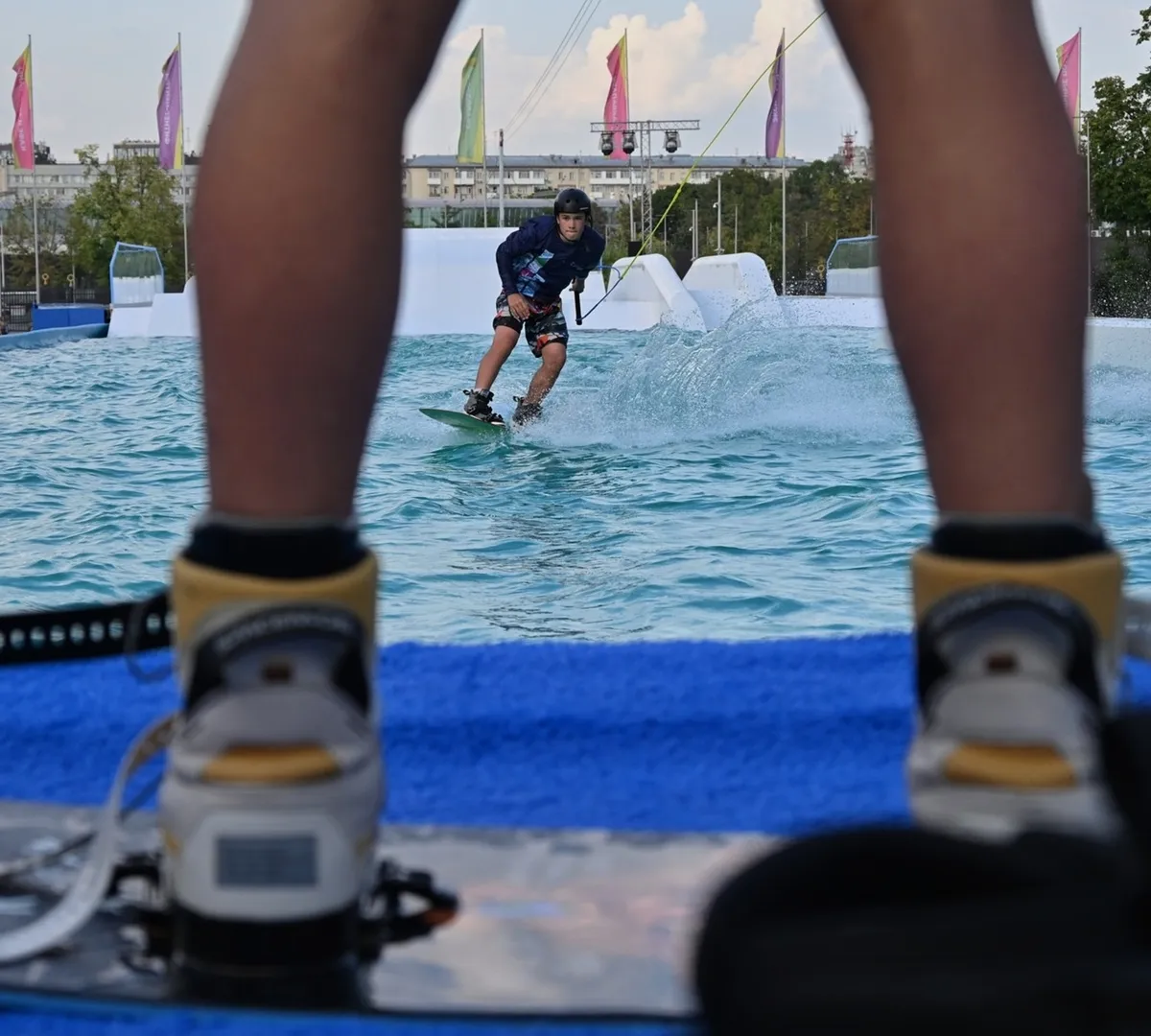 Афиша трансляции Московский урбанистический форум в "Лужниках"