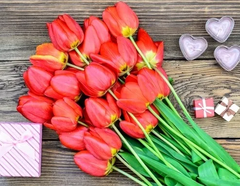 Афиша трансляции Как выбрать цветы к 8 Марта