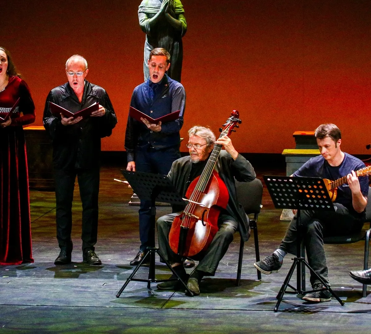 Афиша трансляции Концерт военной лирики в исполнении актеров театра Et Cetera