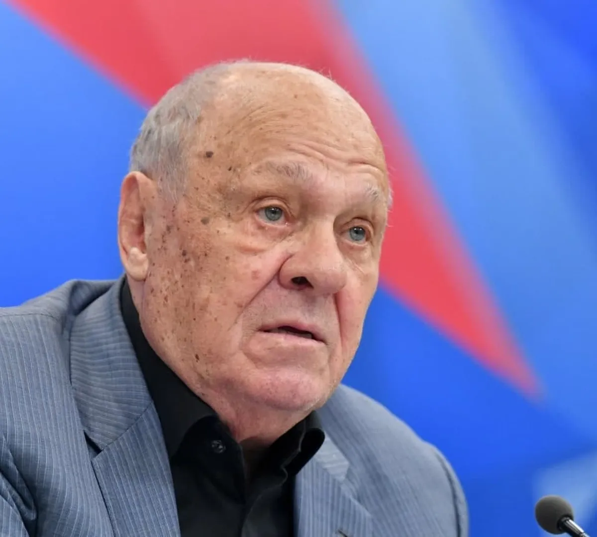 Афиша трансляции Церемония прощания с Владимиром Меньшовым