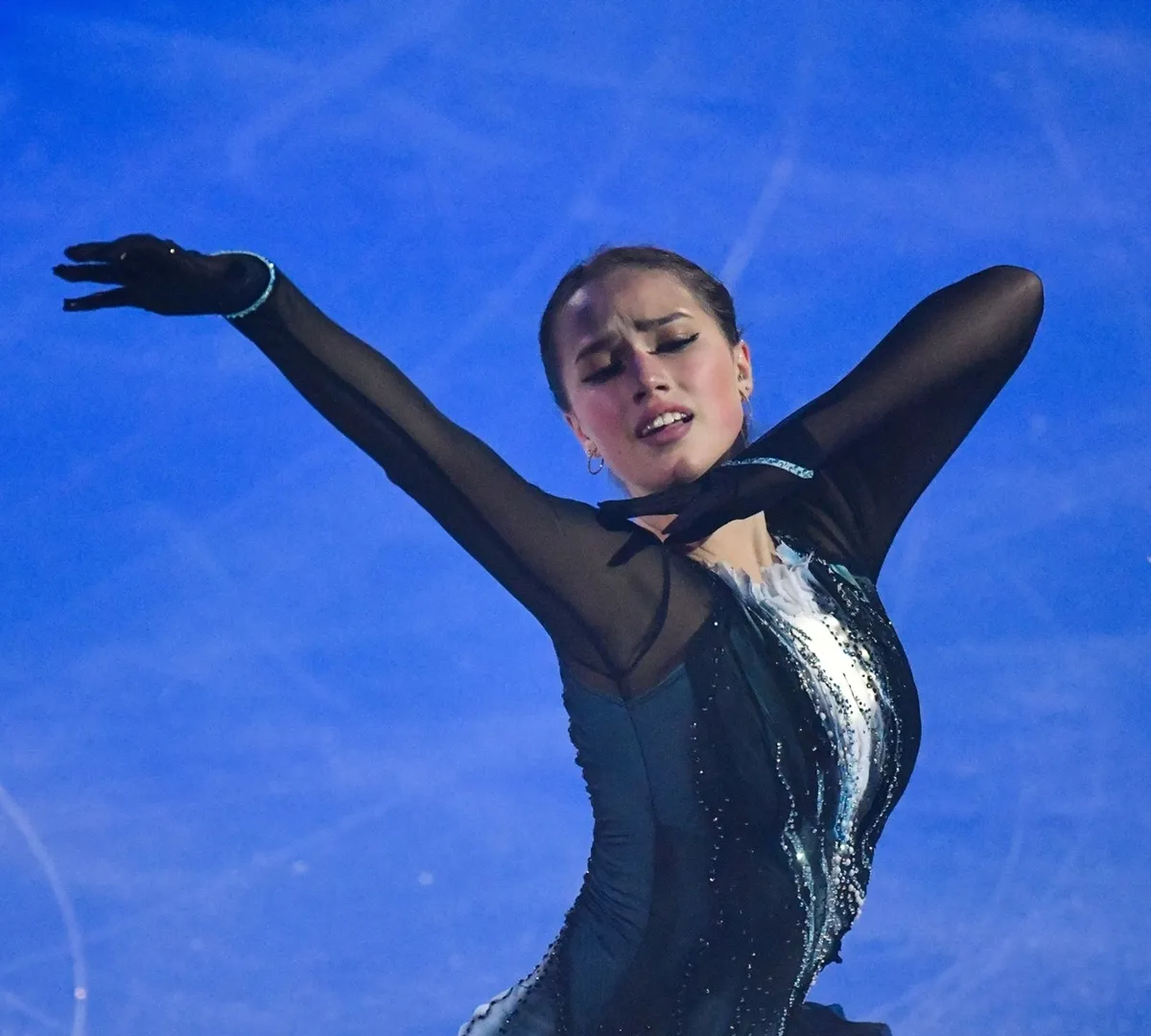 Афиша трансляции Мастер-класс Алины Загитовой по фигурному катанию