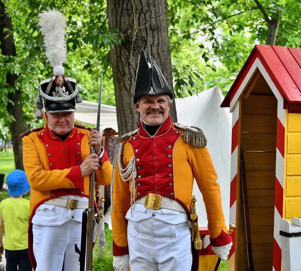Афиша трансляции Экскурсия по фестивалю "Времена и эпохи"