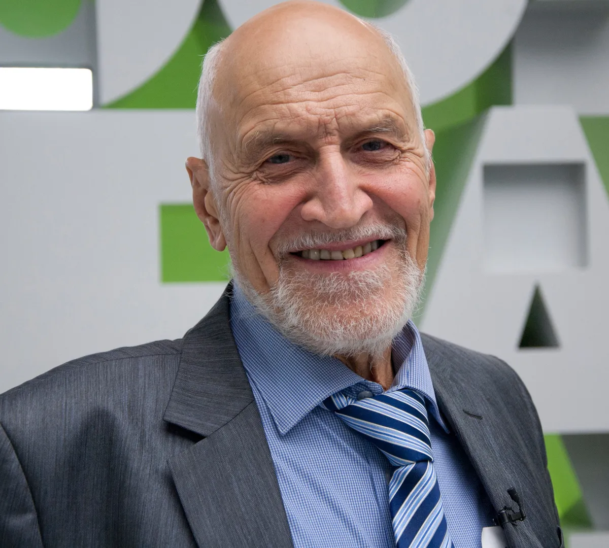 Афиша трансляции Николай Дроздов – о жизни на Марсе