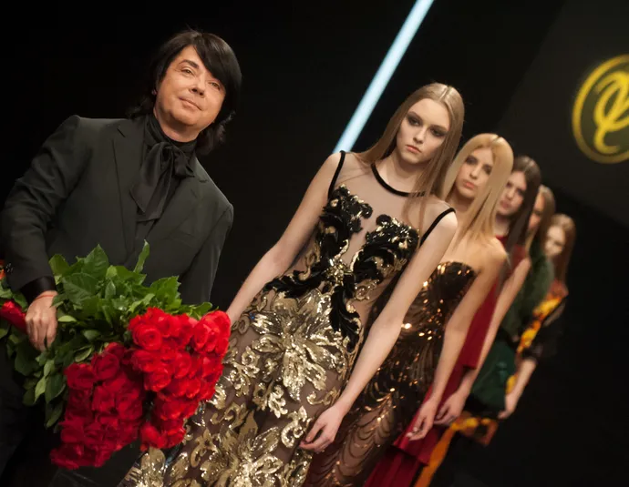 Афиша трансляции Московская неделя моды с Валентином Юдашкиным